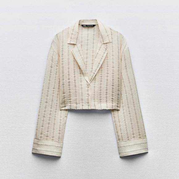 Zara NWT wrinkled effect long sleeve collared button front cropped shirt - Picture 5 of 14